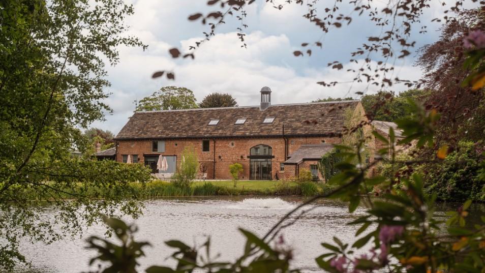 MoorHall26_1